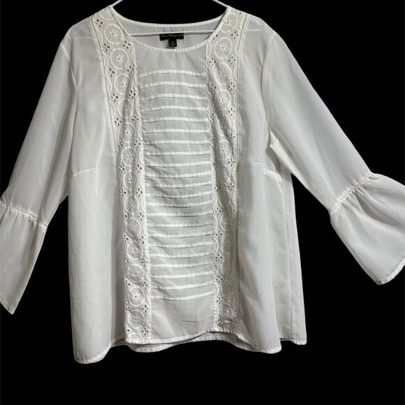 Sweet Magnolia Women's Off-White Chiffon Embroider Eyelet Bell Sleeve Top Sz XL - Picture 4 of 12